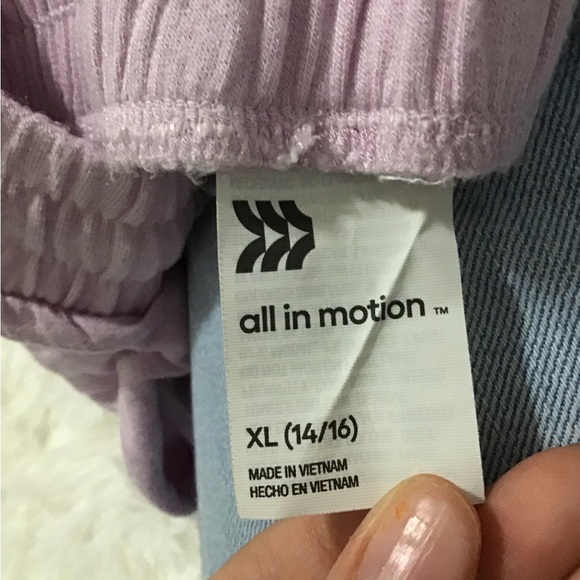 Target lounge shorts, so so soft, - Picture 3 of 3